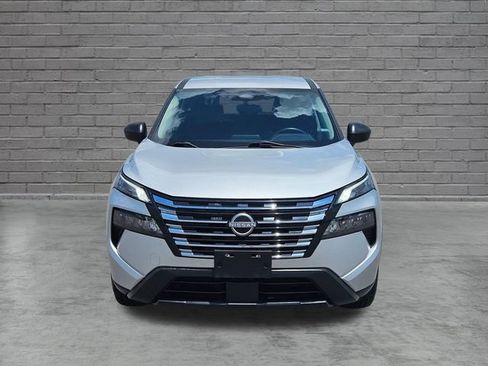 Used 2024 Nissan Rogue S AWD/4WD image 8