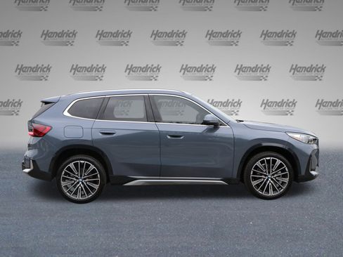 Certified 2025 BMW X1 xDrive28i w/ Technology Package image 9