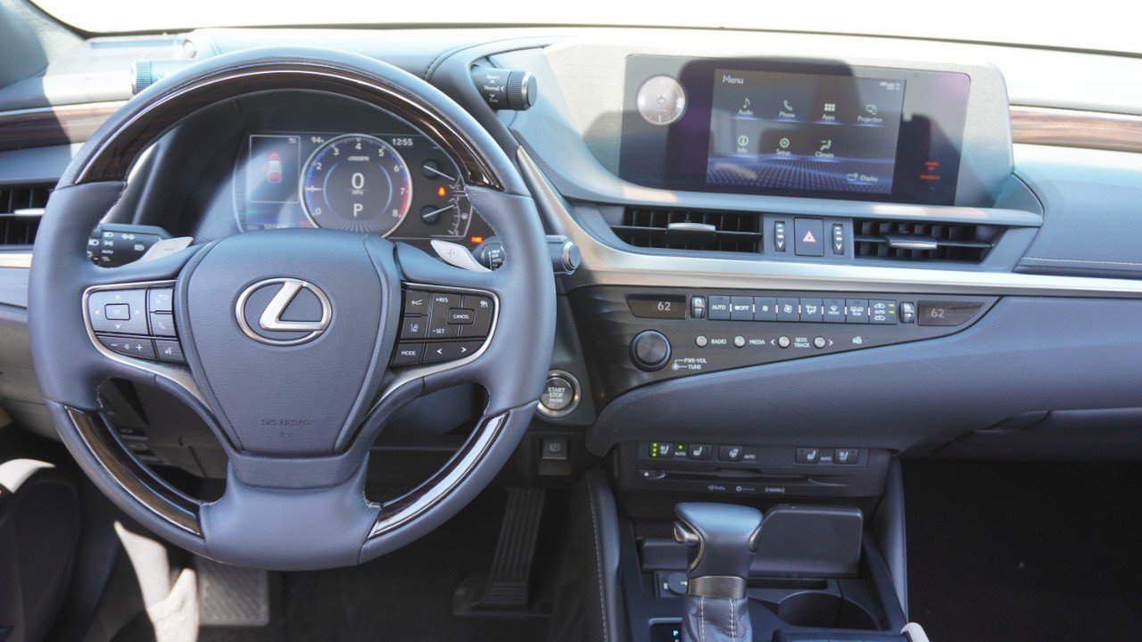 Used 2019 Lexus ES 350 w/ Premium Package FWD image 29