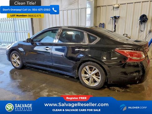 Used 2013 Nissan Altima 2.5 SV image 3