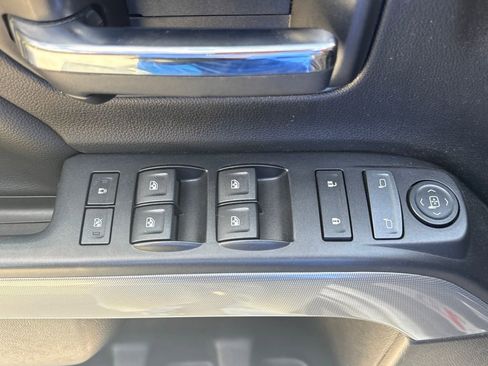 Used 2018 Chevrolet Silverado 1500 LT w/ All Star Edition AWD/4WD image 14