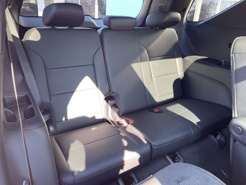 New 2026 Chevrolet Traverse Z71 w/ Driver Confidence Package image 38