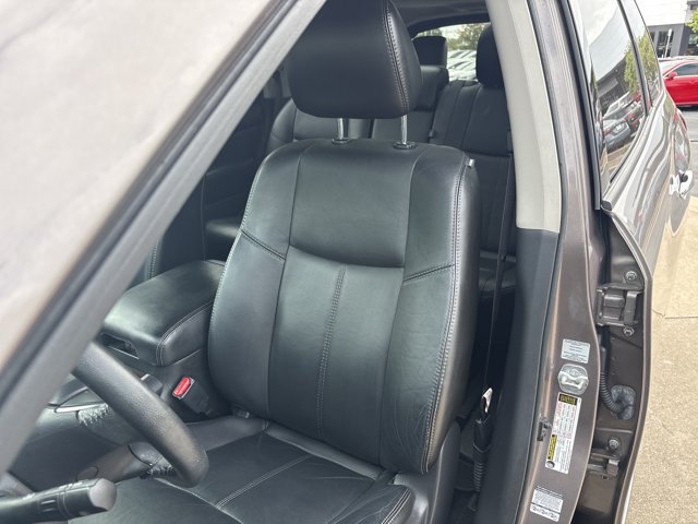 Used 2014 Nissan Pathfinder SL w/ SL Premium Package AWD/4WD image 29