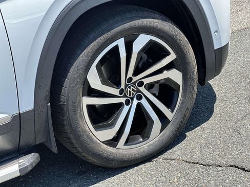 Used 2021 Volkswagen Atlas SEL Premium AWD/4WD image 7