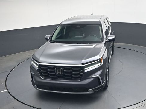 Certified 2025 Honda Pilot EX-L image 19