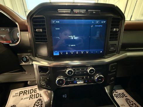 Used 2023 Ford F150 Lariat AWD/4WD image 40