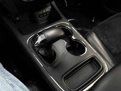 Used 2018 Dodge Durango GT RWD image 32