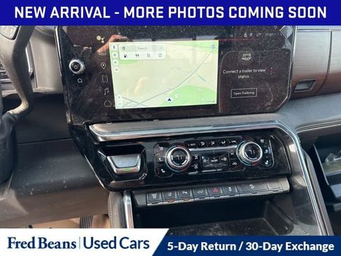 Used 2024 GMC Sierra 2500 Denali Ultimate image 12