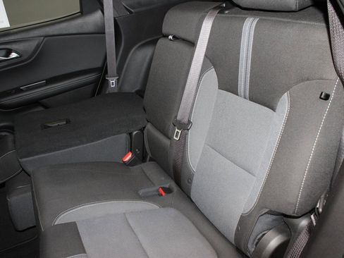 Used 2023 Chevrolet Blazer LT image 19