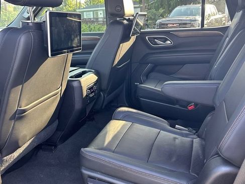 Used 2021 Chevrolet Tahoe High Country w/ Premium Package RWD image 14