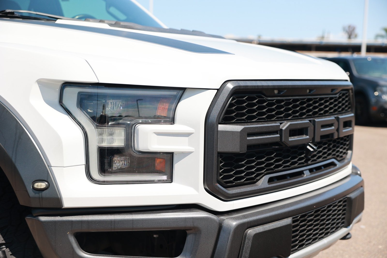 Used 2020 Ford F150 Raptor w/ Equipment Group 802A Luxury AWD/4WD image 8