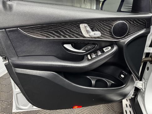 Used 2016 Mercedes-Benz GLC 300 image 35