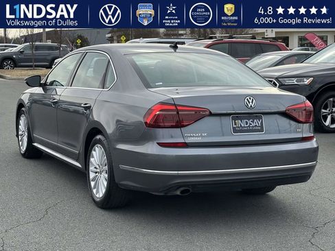 Used 2017 Volkswagen Passat 1.8T SE image 2