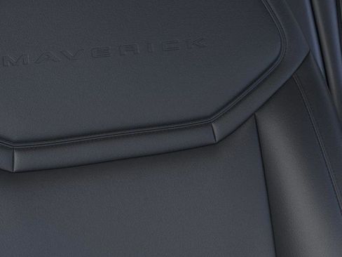 New 2026 Ford Maverick Lariat w/ Black Appearance Package image 37