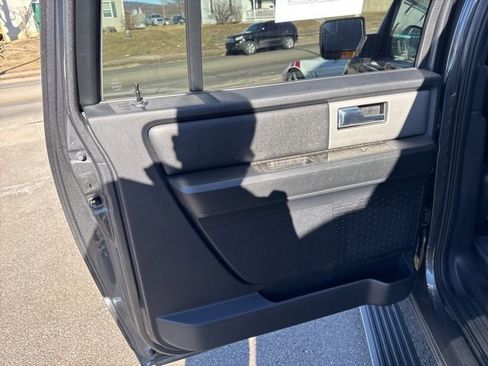 Used 2015 Ford Expedition EL Limited w/ Equipment Group 301A image 45