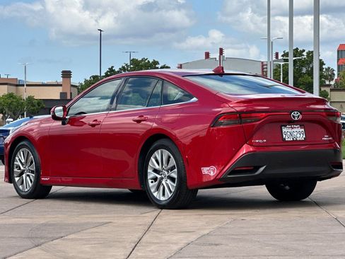 Certified 2023 Toyota Mirai w/ Advanced Technology Package RWD image 7