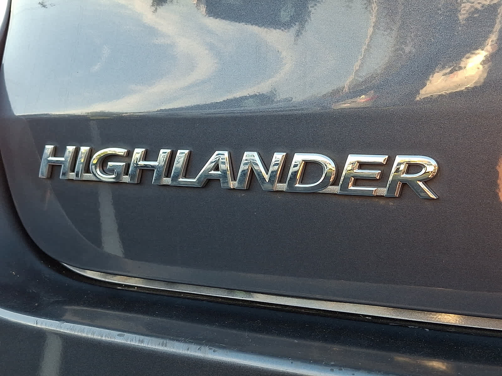 Used 2018 Toyota Highlander XLE AWD/4WD image 32