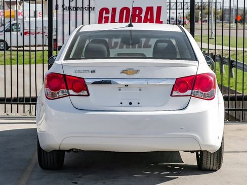 Used 2013 Chevrolet Cruze Eco image 12