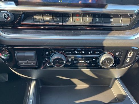 New 2026 Chevrolet Silverado 1500 LTZ w/ LTZ Premium Package image 40