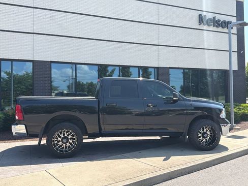 Used 2019 RAM 1500 Big Horn AWD/4WD image 4