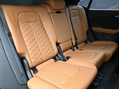 Used 2021 Audi RS Q8 image 23