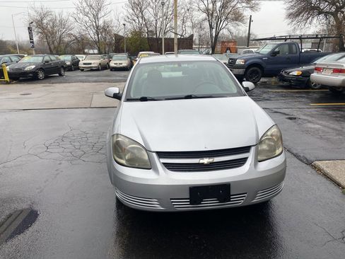 Used 2008 Chevrolet Cobalt LT image 2