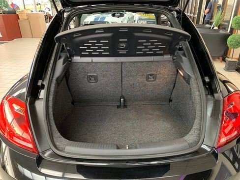 Used 2012 Volkswagen Beetle 2.5 FWD image 8