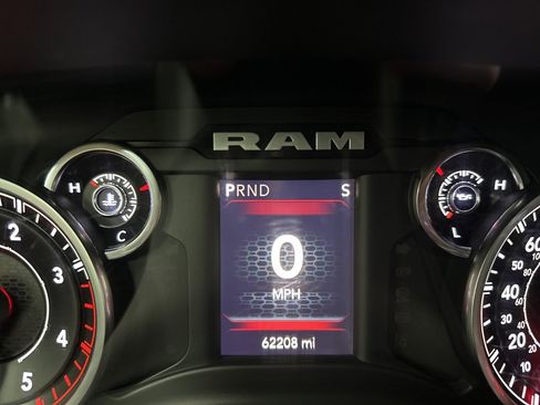 Used 2022 RAM 2500 Big Horn image 27