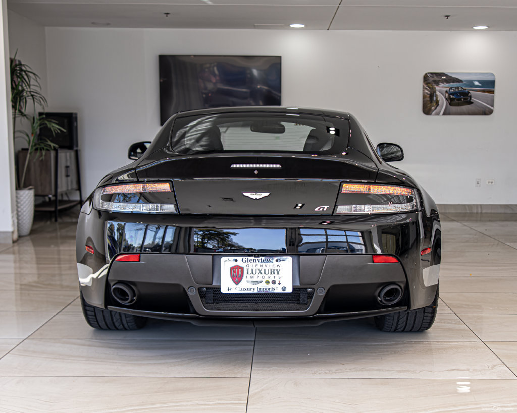 Used 2015 Aston Martin V8 Vantage GT RWD image 13