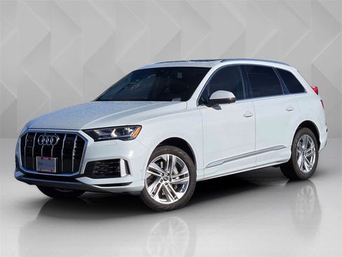 Used 2023 Audi Q7 3.0T Premium Plus w/ Premium Plus Package image 1