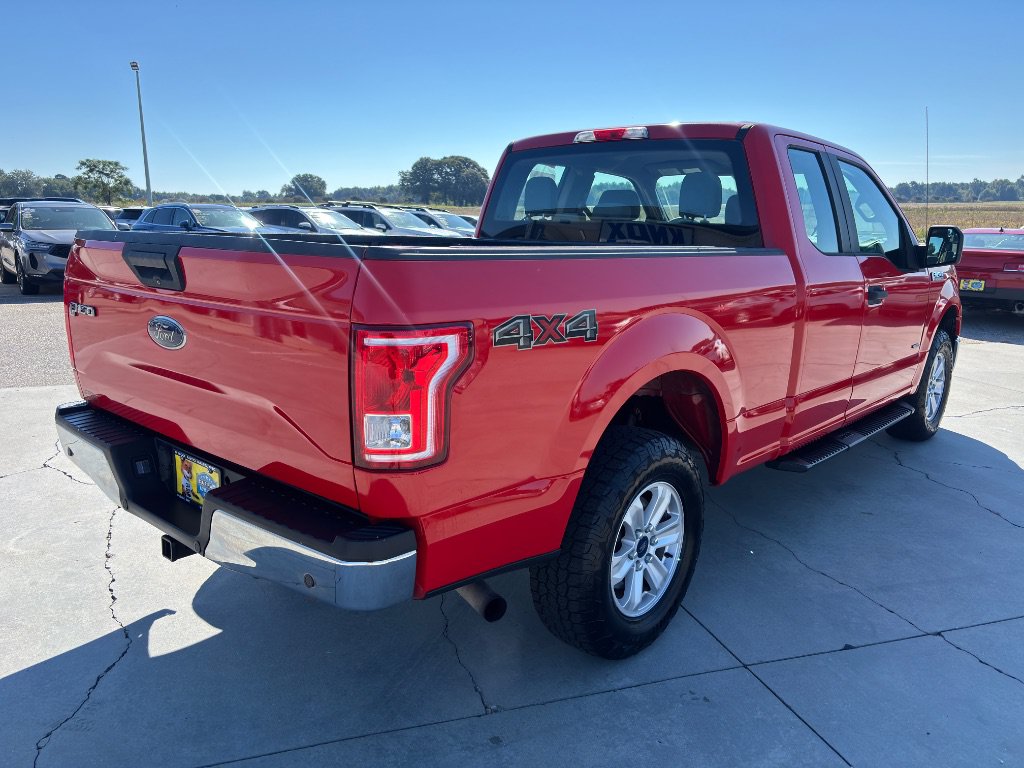 Used 2015 Ford F150 XL w/ Equipment Group 101A Mid AWD/4WD image 4