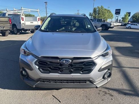 Used 2024 Subaru Crosstrek 2.0i Premium AWD/4WD image 2