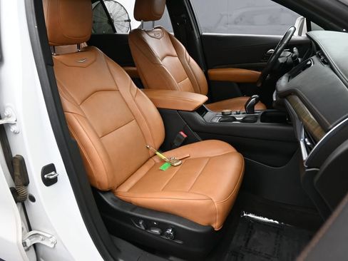 Used 2019 Cadillac XT4 Sport AWD/4WD image 59