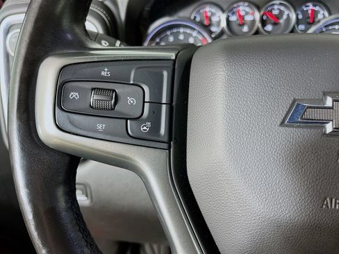 Used 2021 Chevrolet Silverado 1500 LT Trail Boss w/ Bed Protection Package AWD/4WD image 15