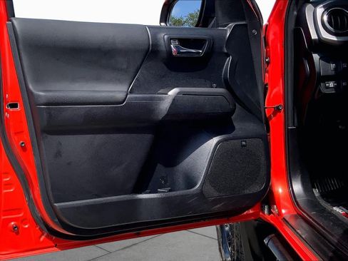 Used 2023 Toyota Tacoma TRD Pro AWD/4WD image 21