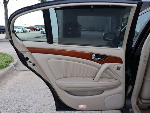 Used 2004 INFINITI Q45 Premium image 54