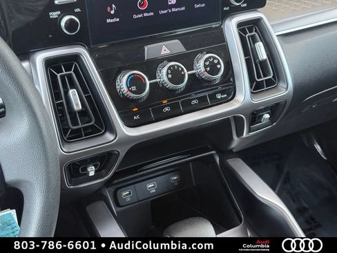 Used 2022 Kia Sorento LX FWD image 31