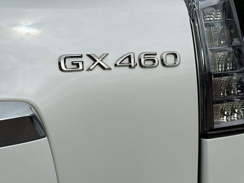 Used 2021 Lexus GX 460 Premium w/ Premium Plus Package AWD/4WD image 11