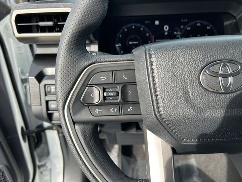 Certified 2026 Toyota 4Runner Limited image 17