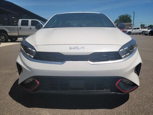 Used 2023 Kia Forte GT-Line w/ GT-Line Technology Package FWD image 2
