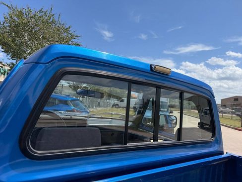 Used 1992 Dodge D/W Truck 250 AWD/4WD image 10