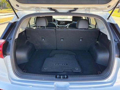 Used 2022 Kia Niro EX FWD image 13
