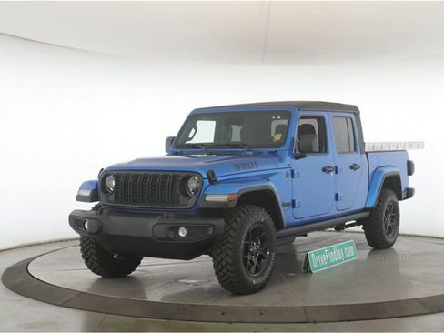 Used 2026 Jeep Gladiator Willys image 10