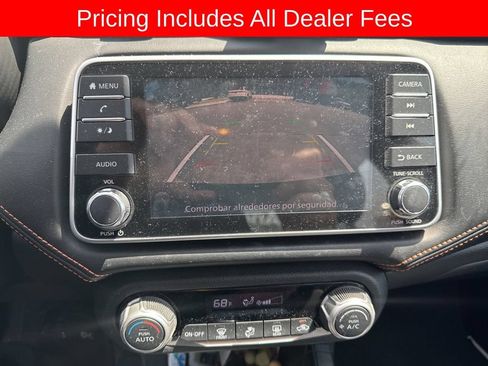 Used 2020 Nissan Versa SR FWD image 8