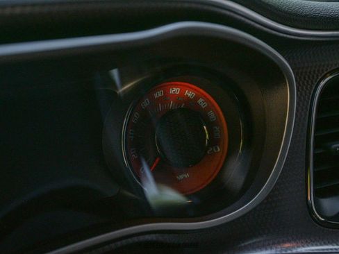 Used 2019 Dodge Challenger SRT Hellcat Redeye RWD image 28
