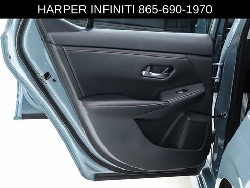Used 2024 Nissan Sentra SR w/ SR Premium Package FWD image 18
