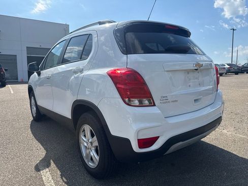 Certified 2022 Chevrolet Trax LT w/ LT Convenience Package AWD/4WD image 7