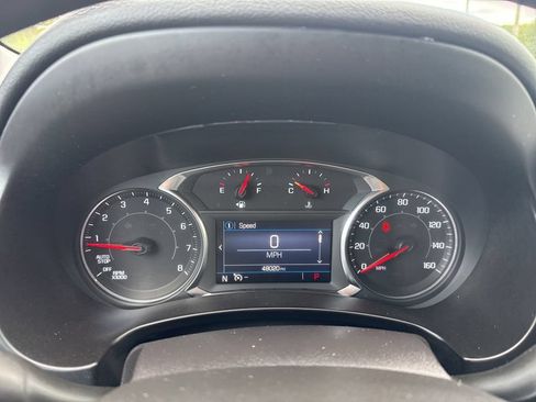 Used 2024 GMC Terrain SLE AWD/4WD image 18