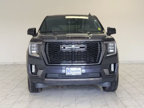 Used 2023 GMC Yukon XL Denali Ultimate AWD/4WD image 2