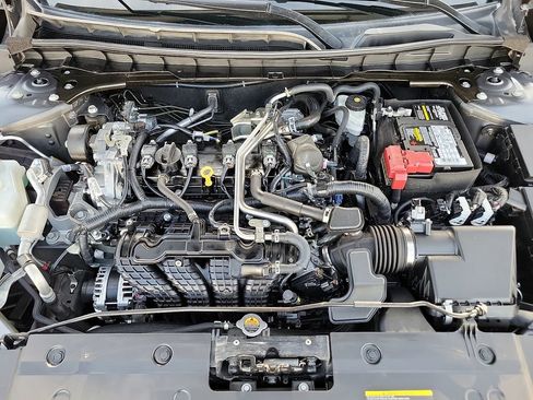 Used 2023 Nissan Altima 2.5 SV image 13